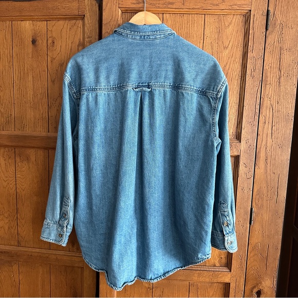 Old Navy Blue Denim Button Down Shirt - Picture 6 of 6